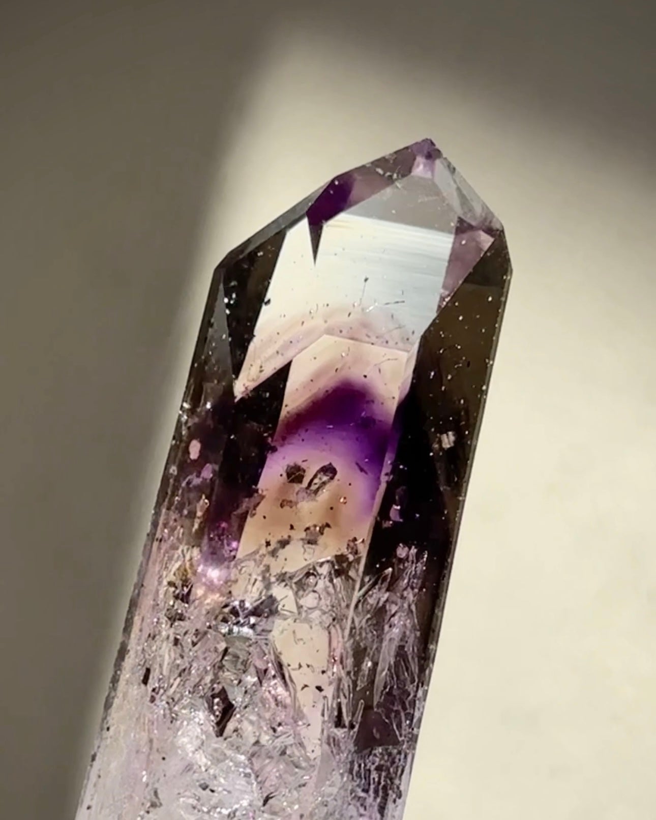 Streep mine Amethyst