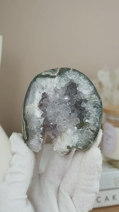 [Enigma] Amethyst Geode