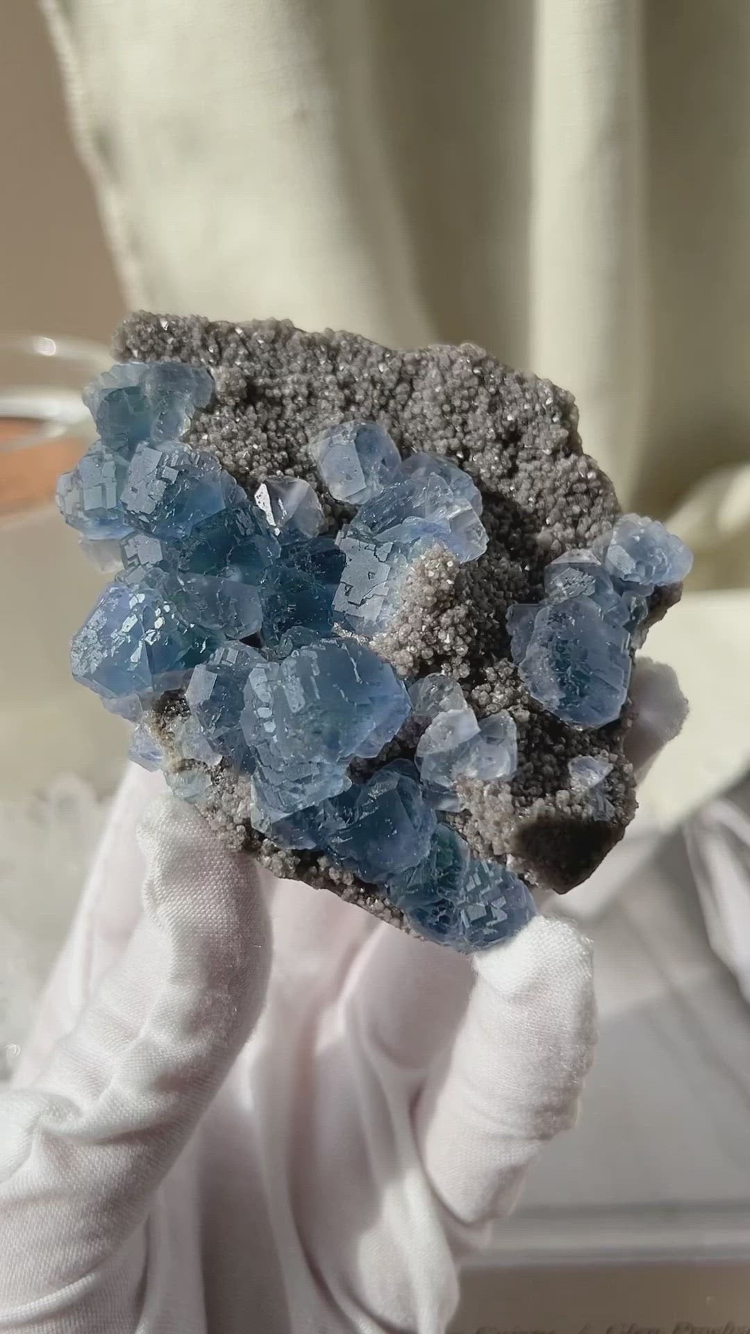 [South Pacific] Blue 'QR' Fluorite on Matrix