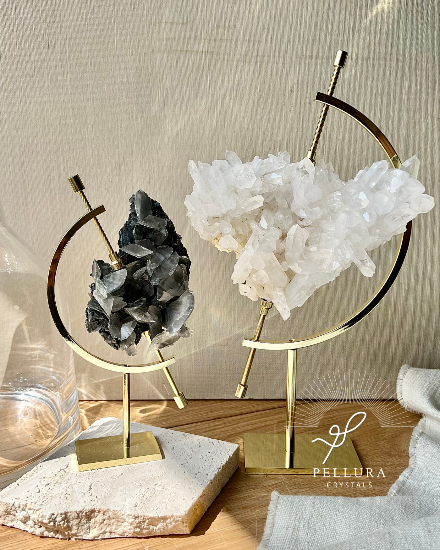 Gold Arc Stand (For Minerals & Spheres)