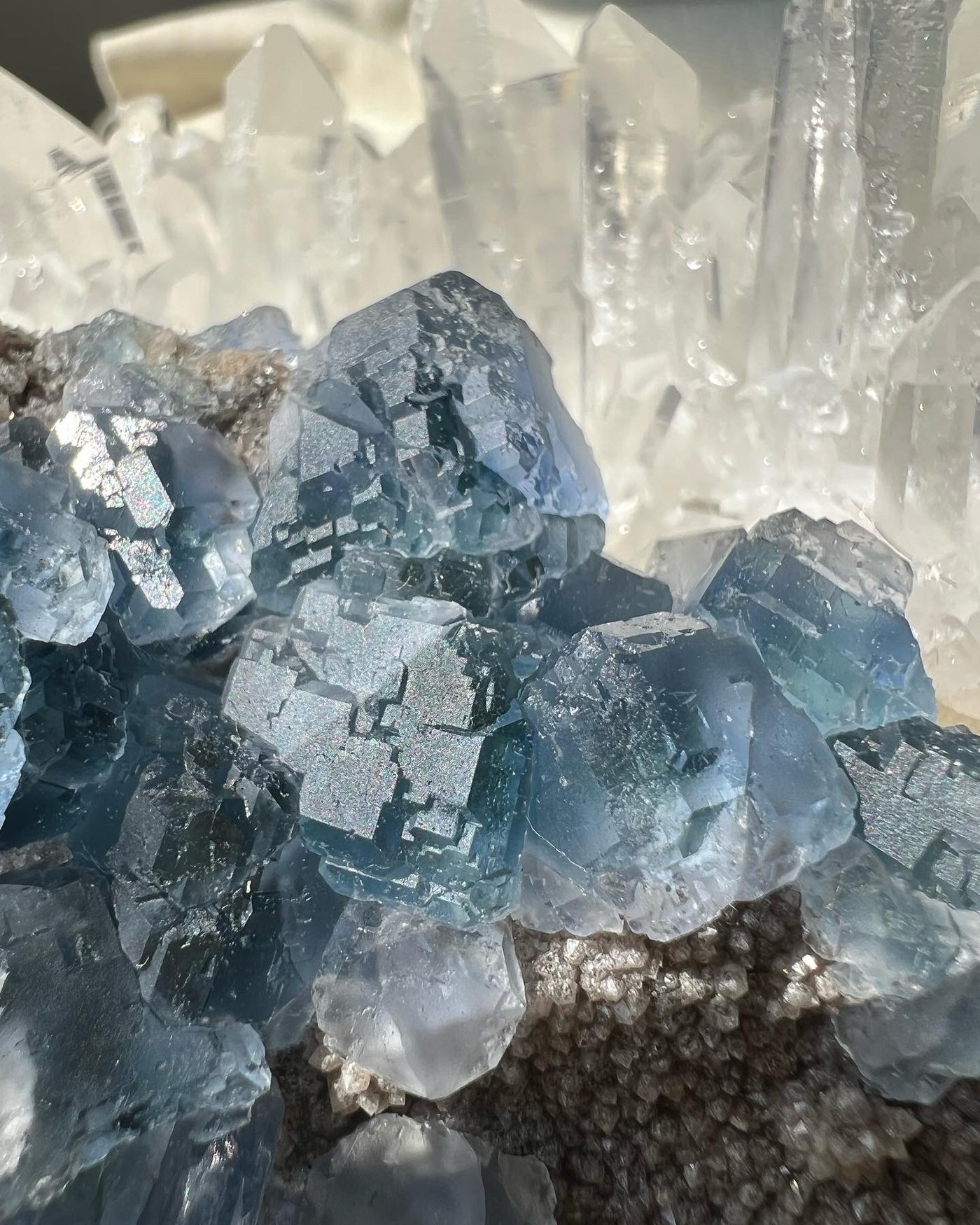 [South Pacific] Blue 'QR' Fluorite on Matrix