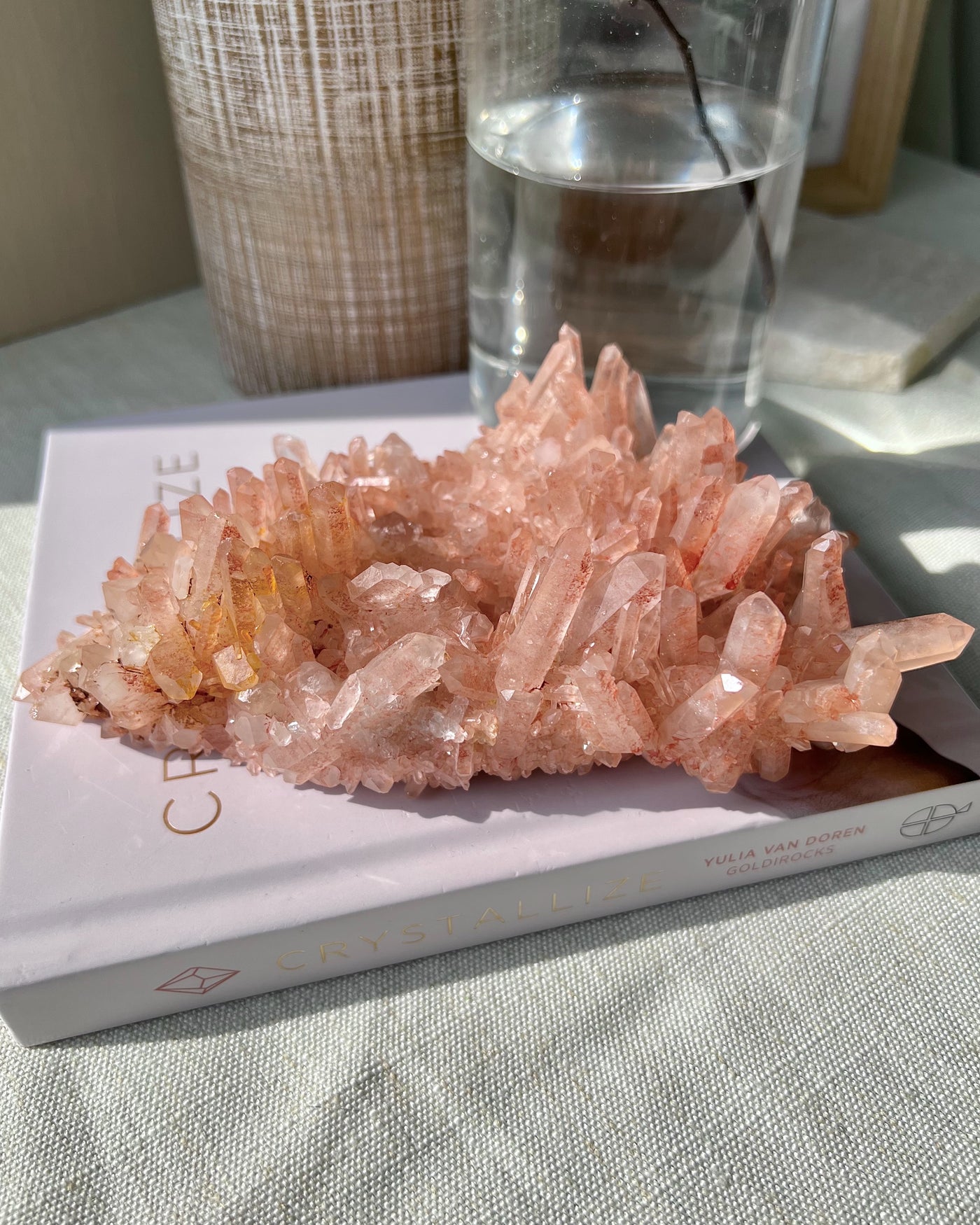 [Hydrangea] Red Pink Quartz Cluster