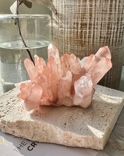 [Rosa] Pink Quartz Cluster